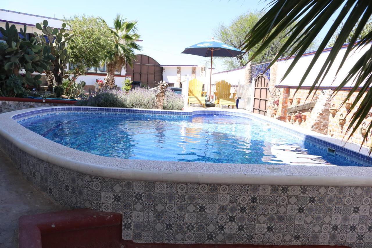 La Casona Azul Bed N Breakfast Santa Rosa de Jauregui エクステリア 写真