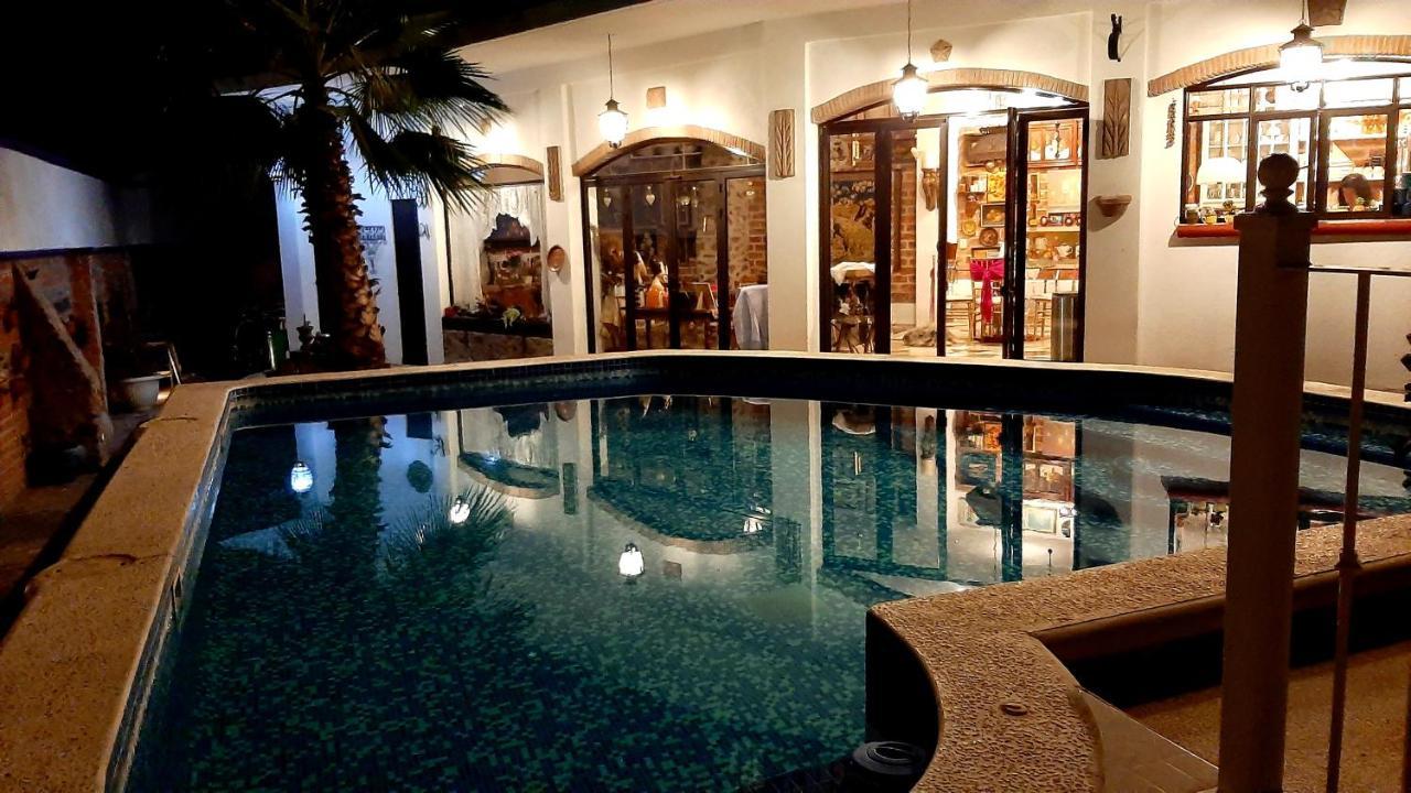 La Casona Azul Bed N Breakfast Santa Rosa de Jauregui エクステリア 写真