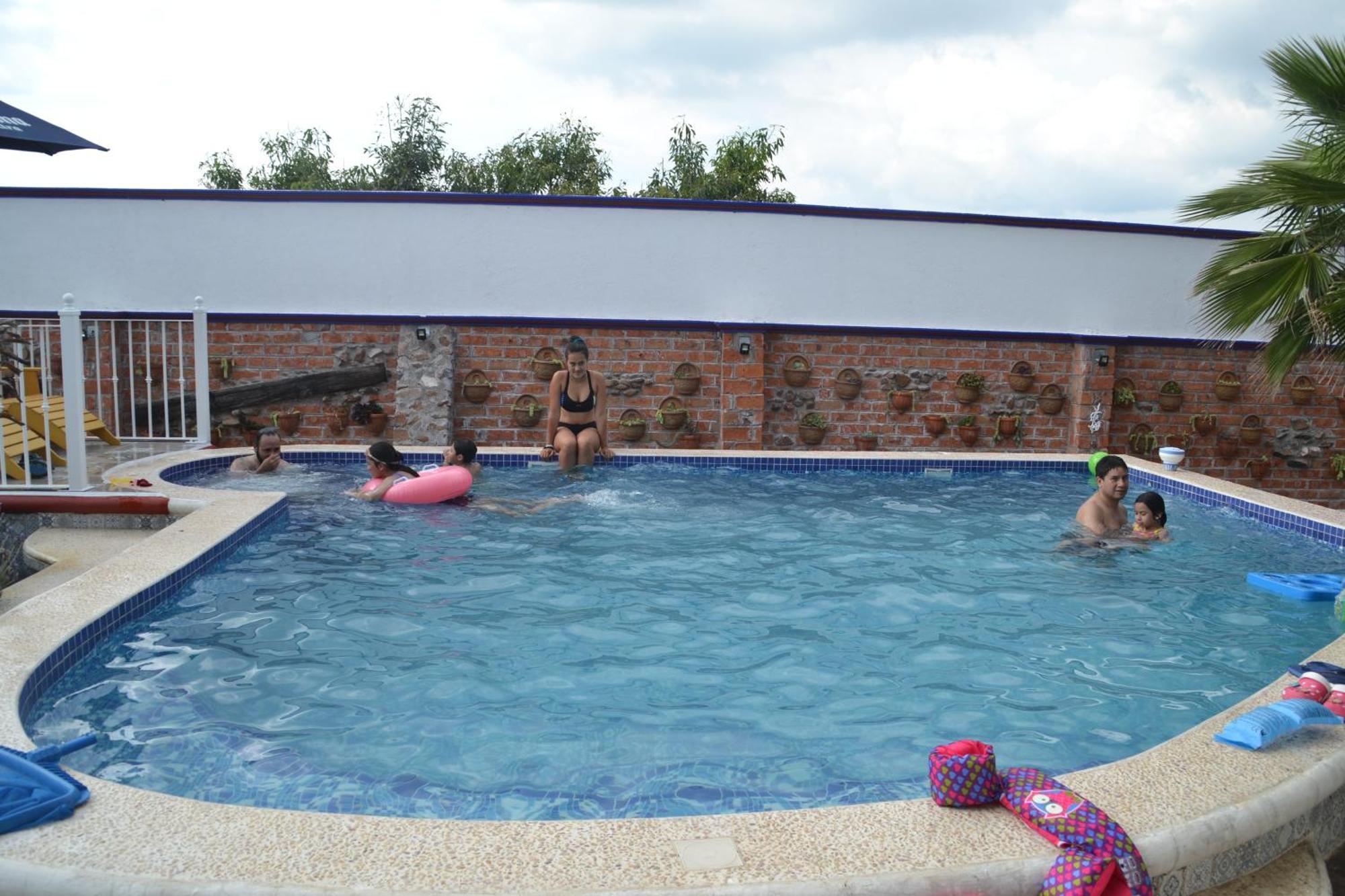 La Casona Azul Bed N Breakfast Santa Rosa de Jauregui エクステリア 写真