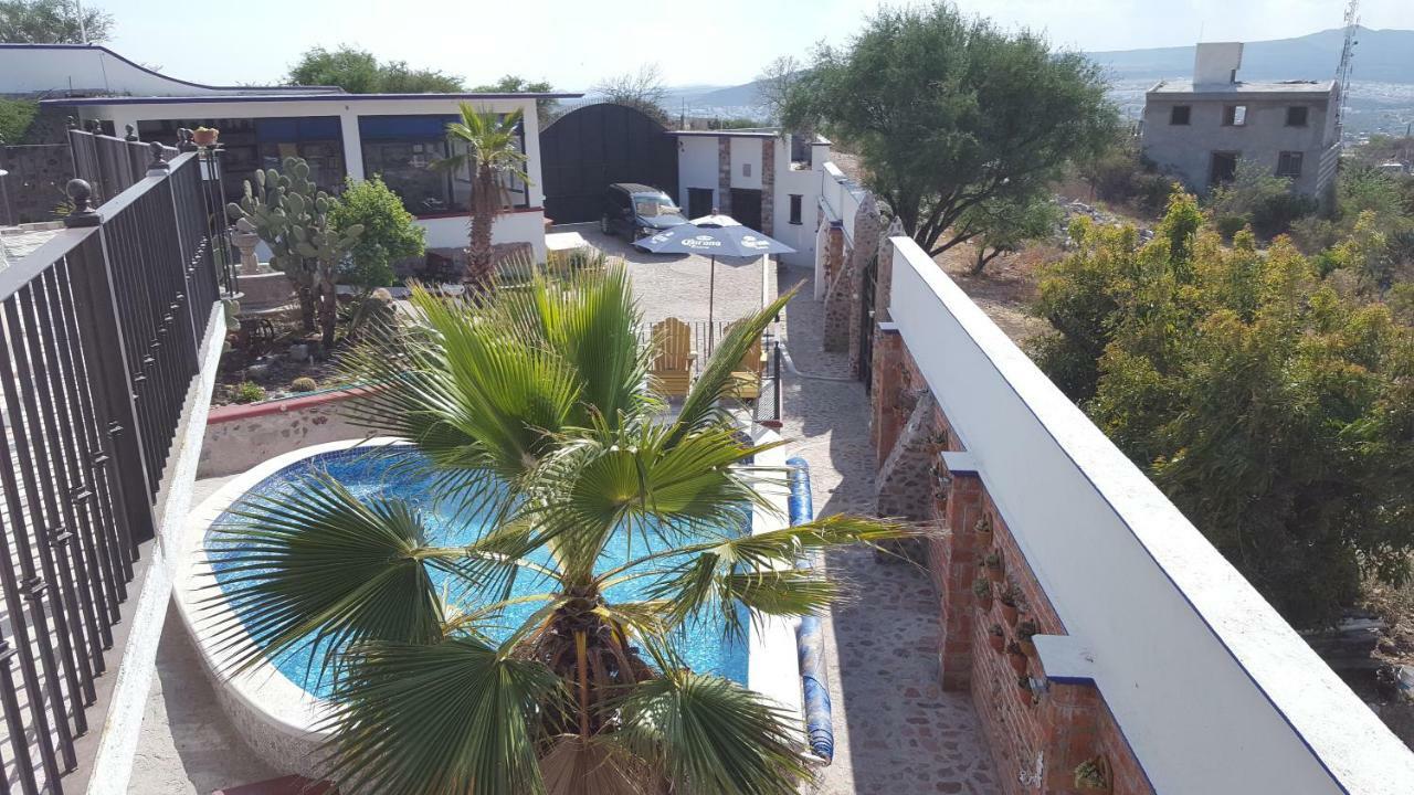 La Casona Azul Bed N Breakfast Santa Rosa de Jauregui エクステリア 写真