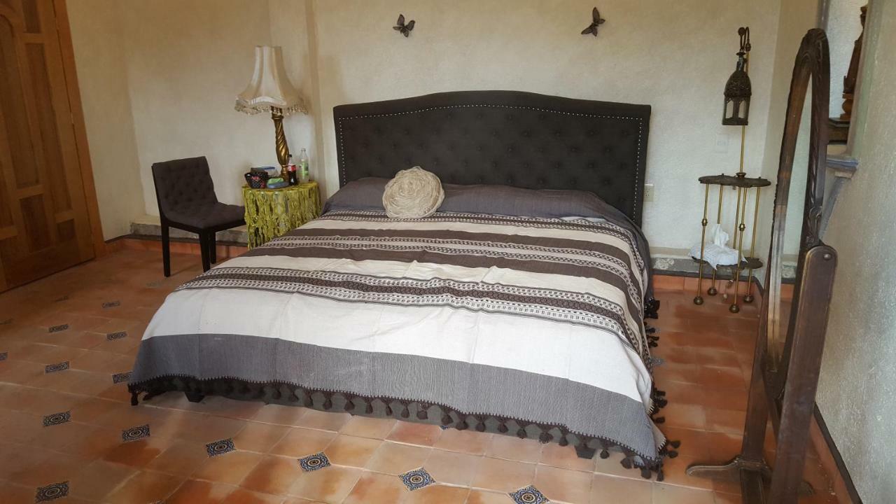 La Casona Azul Bed N Breakfast Santa Rosa de Jauregui エクステリア 写真