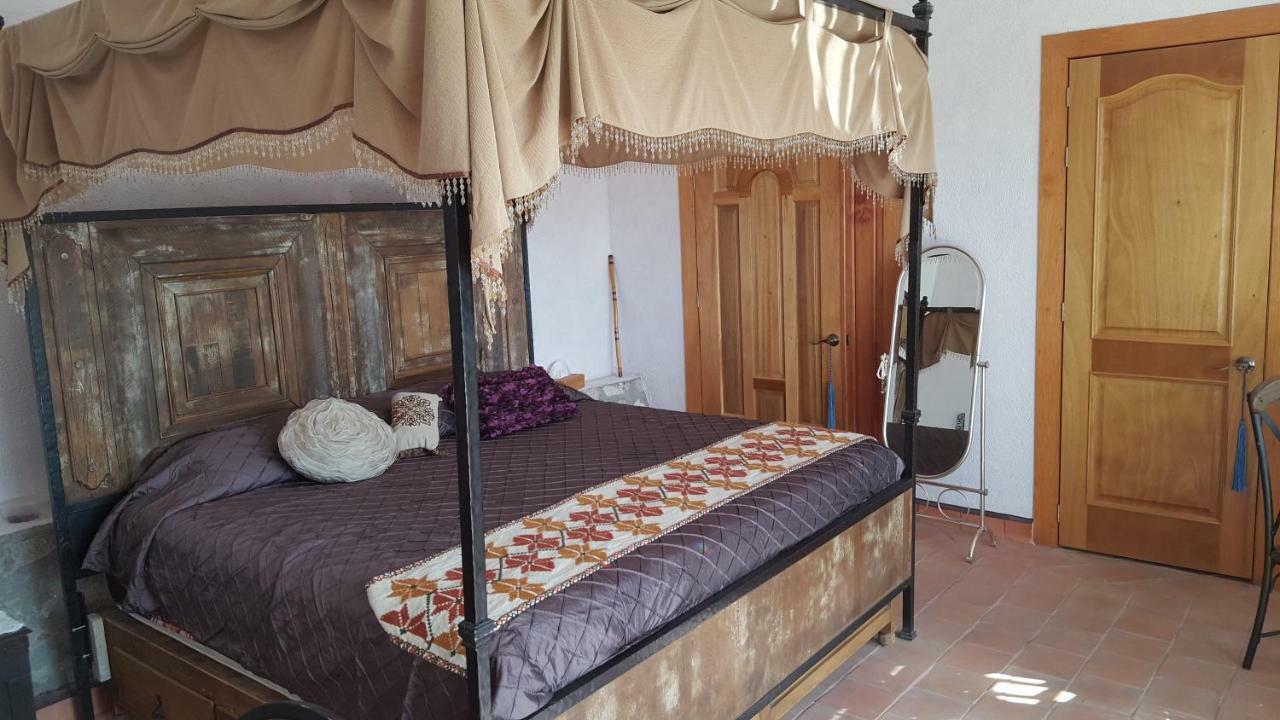 La Casona Azul Bed N Breakfast Santa Rosa de Jauregui エクステリア 写真