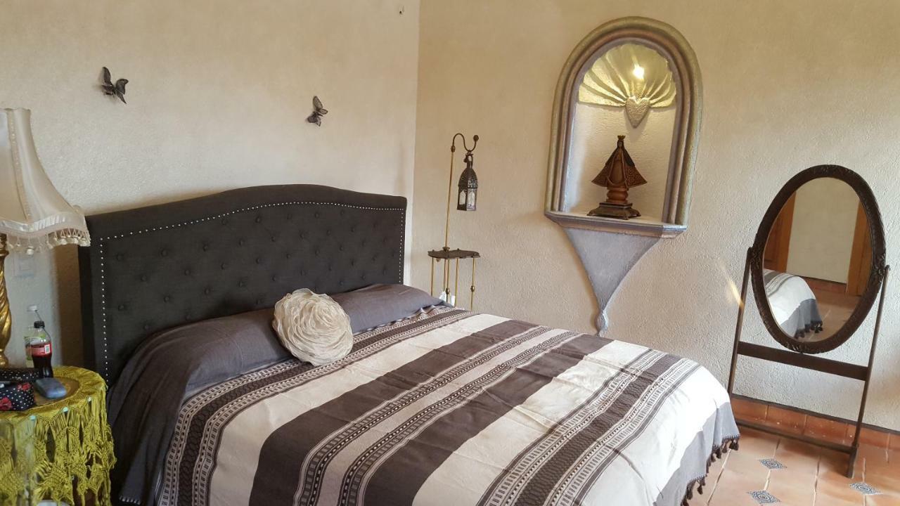 La Casona Azul Bed N Breakfast Santa Rosa de Jauregui エクステリア 写真