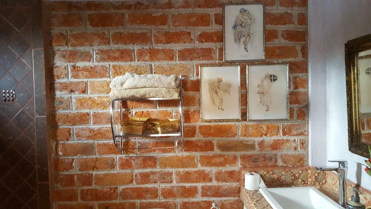 La Casona Azul Bed N Breakfast Santa Rosa de Jauregui エクステリア 写真